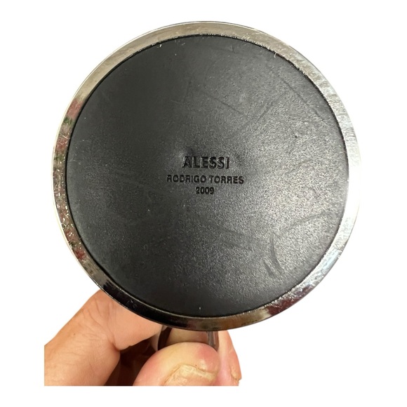 Chip Alessi Magnetic Paper Clip Holder Design Rodrigo Torres Chrome Plated Zamak - Picture 9 of 9